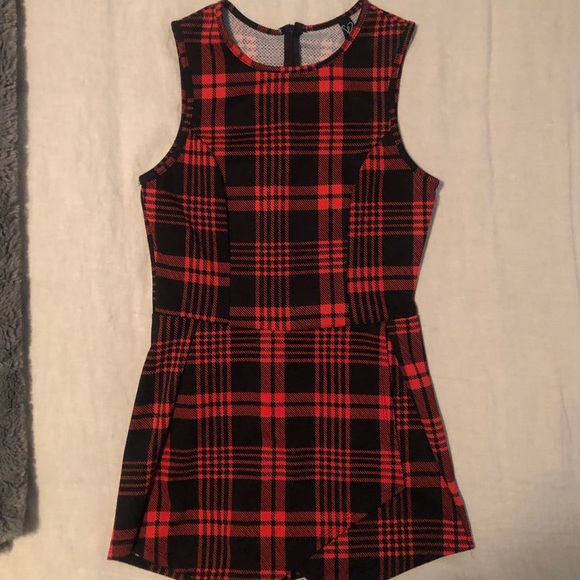 Windsor Black and red mini romper - Picture 2 of 6